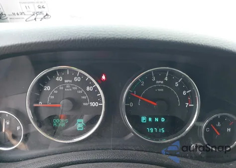 2013 Jeep Wrangler Unlimited Sahara z USA, uszkodzony, nr VIN 1C4BJWEG5DL595706